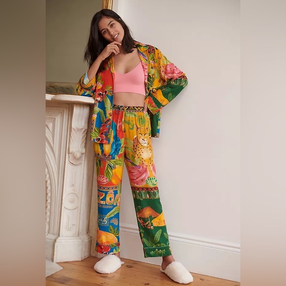 Farm Rio Hibiscus Pajama Set - Picture 8 of 8